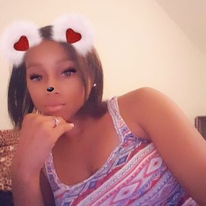 Meet your Posher, Shayla